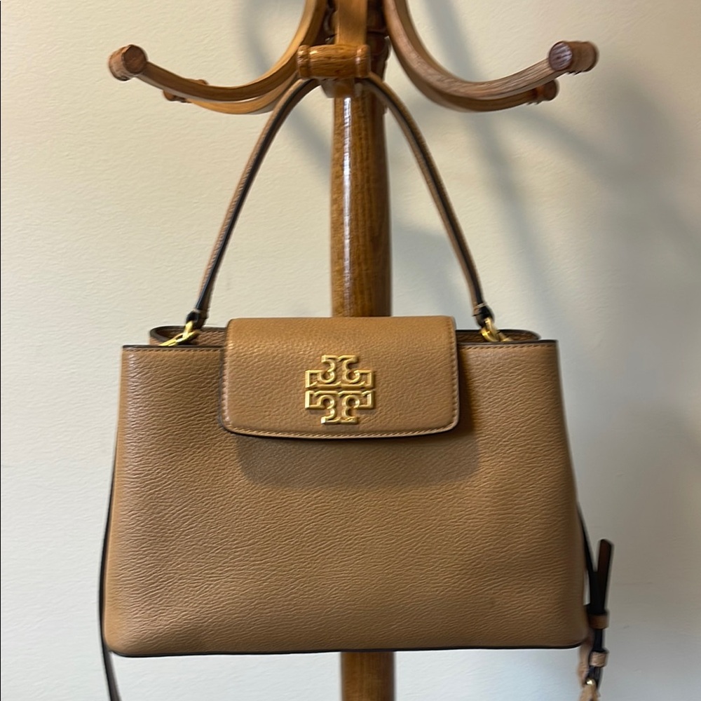 Tory Burch Tan Leather Shoulder Bag with Signature Logo